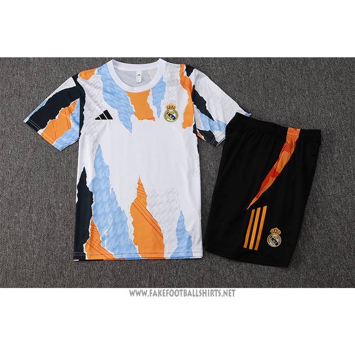 Tracksuit
 Real Madrid Short Sleeve
 2024-2025 White
 and 
Yellow
 - Shorts
